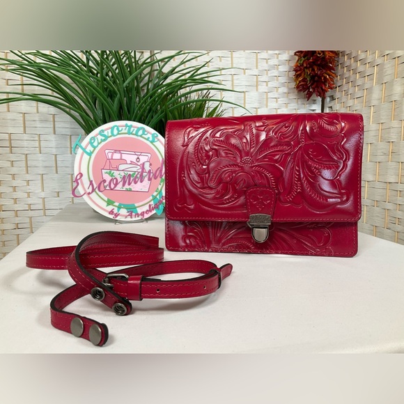 EUC Patricia Nash Laurentina Tooled Leather Crossbody|Clutch - Magenta - Picture 11 of 14